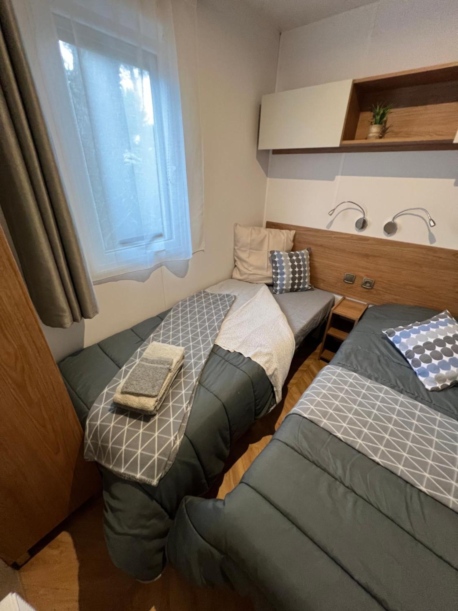 Camping Del Mar 10, Mobil Home Petit Paradis, 6 Personnes, Bord De Mer, Camping Del Mar Village Argeles-sur-Mer Ngoại thất bức ảnh